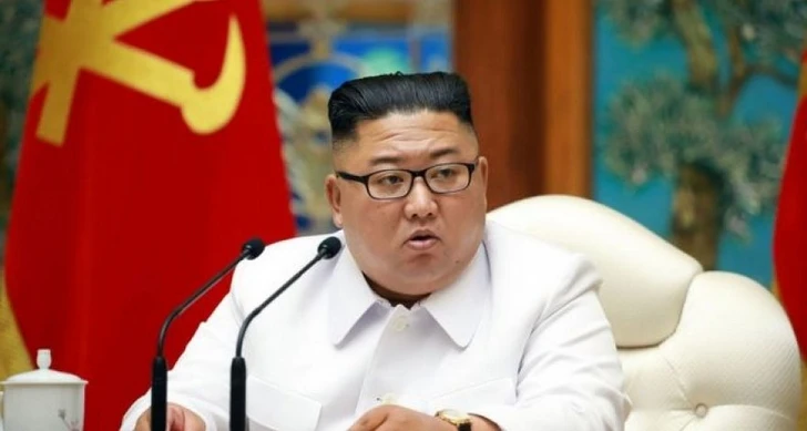 Ким Чен Ын приказал мобилизовать военных  из-за коронавируса