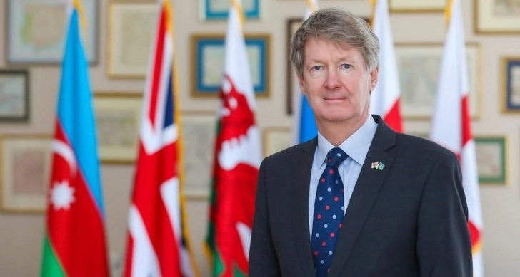 Посол Великобритании поблагодарил Азербайджан за карабахского скакуна, преподнесенного королеве Елизавете II