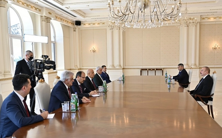 Ильхам Алиев принял делегацию во главе с министром сельского и лесного хозяйства Турции - ОБНОВЛЕНО