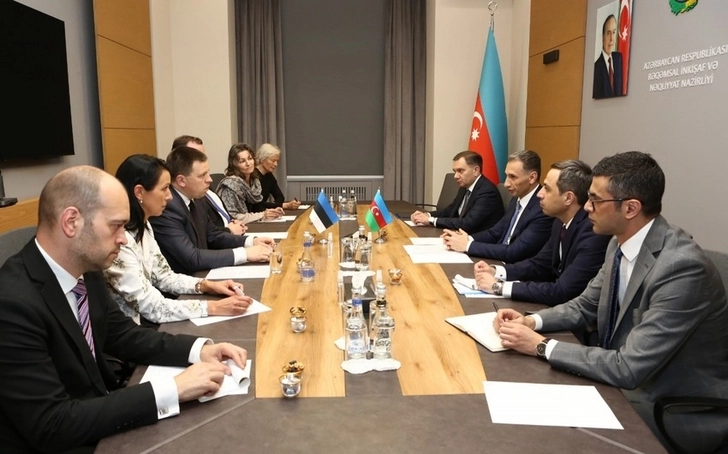 Рашад Набиев встретился с председателем парламента Эстонии