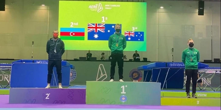 Азербайджанский гимнаст стал вторым на Кубке мира в Италии - ФОТО