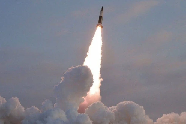 КДНР выпустила восемь баллистических ракет малой дальности