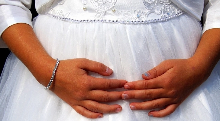 В еще одном районе Азербайджана пытаются выдать замуж несовершеннолетнюю