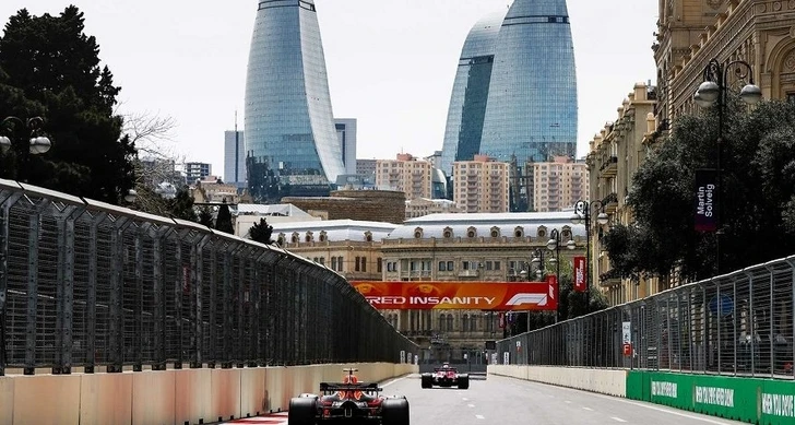 В Международной автомобильной федерации подтвердили расположение зон DRS на городской трассе в Баку - ФОТО