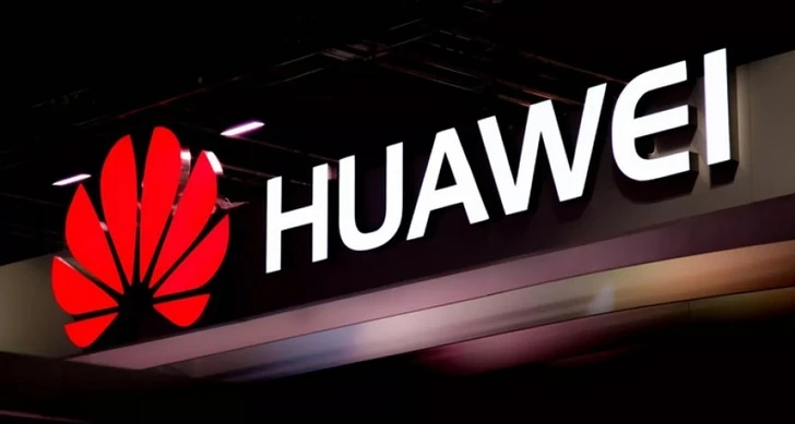Huawei начала закрывать официальные магазины в России