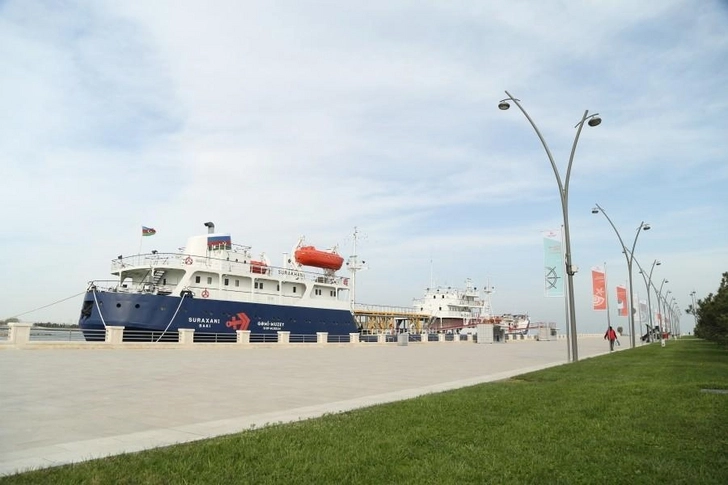Сегодня в Баку пройдет грандиозный морской праздник -  ФОТО/ВИДЕО