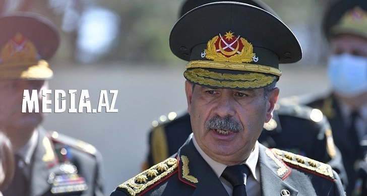 Закир Гасанов поздравил личный состав ВС Азербайджана