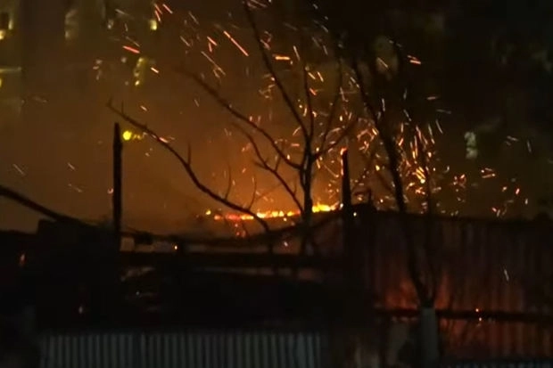 Министерство опубликовало кадры пожара около столичного «Зимнего парка» - ОБНОВЛЕНО - ВИДЕО