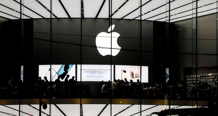 Apple обвинила Samsung в плагиате