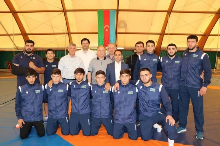 Сборная Азербайджана по пляжной борьбе определила состав на юношеское и молодежное первенство Европы в Греции