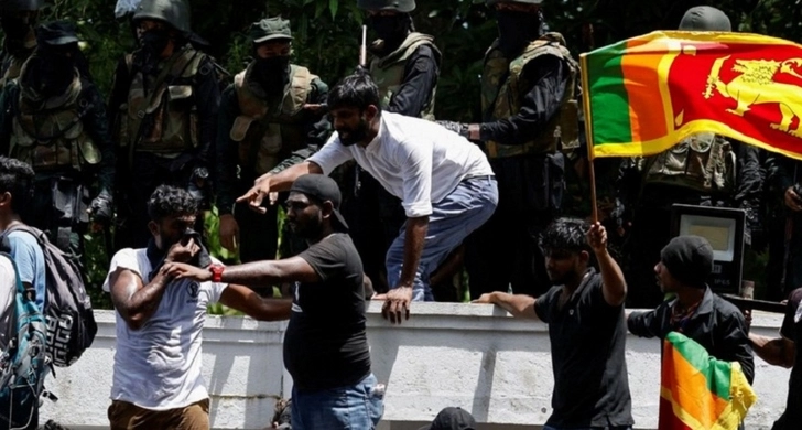 В ходе беспорядков в Шри-Ланке ранены 16 военнослужащих