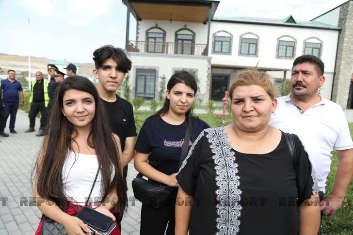 Media.az - Новости Азербайджана - Жители Агалы добрались до родного села - ФОТО