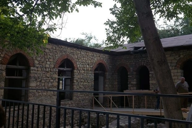 В поселке Басгал будет отреставрирована историческая мечеть - ФОТО