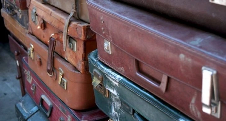 Семья из Новой Зеландии обнаружила человеческие останки в купленных на аукционе чемоданах