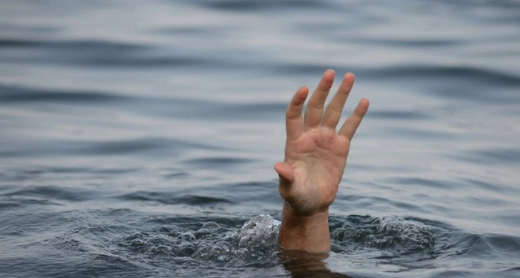 В Саатлы утонули двое мужчин, пытаясь спасти маленьких детей