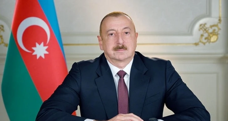 Ильхам Алиев наградил группу военнослужащих Службы безопасности президента