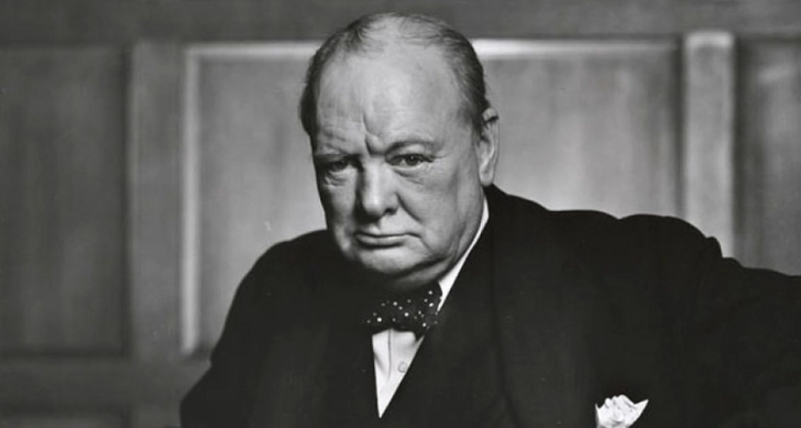 Самое известное фото Уинстона Черчилля без сигары украли из отеля в Оттаве