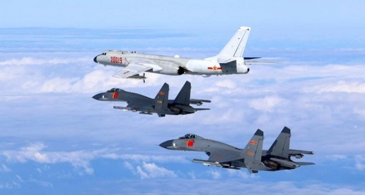 Тайвань заявил о приближении 35 китайских самолетов