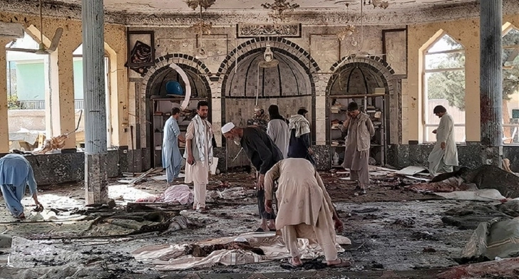 Взрыв в Афганской мечети: погибли не менее 20 человек - ВИДЕО