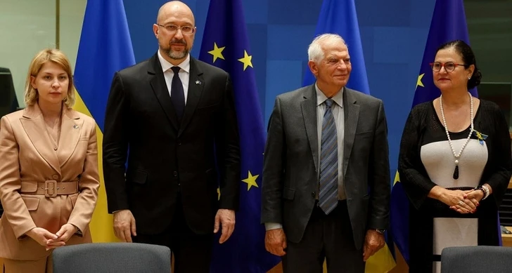 Украина и ЕС подписали пять соглашений - ФОТО