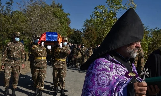 Морги в Армении переполнены: власти страны пытаются скрыть потери