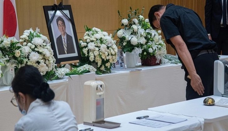 В Токио пройдут государственные похороны Синдзо Абэ
