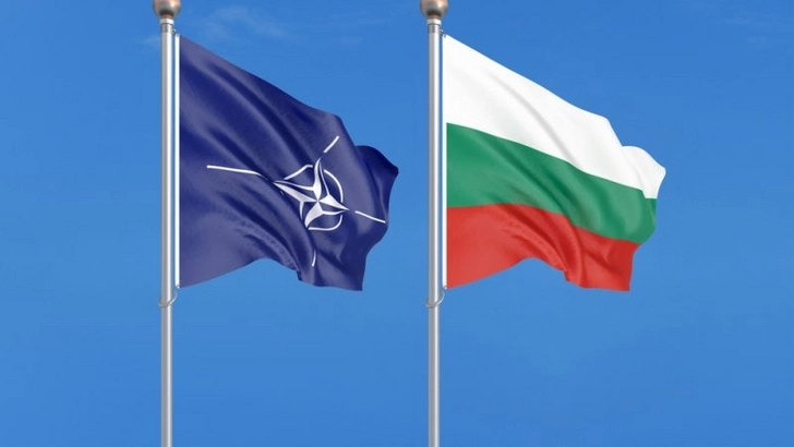 Болгария и НАТО проводят учения в Черном море