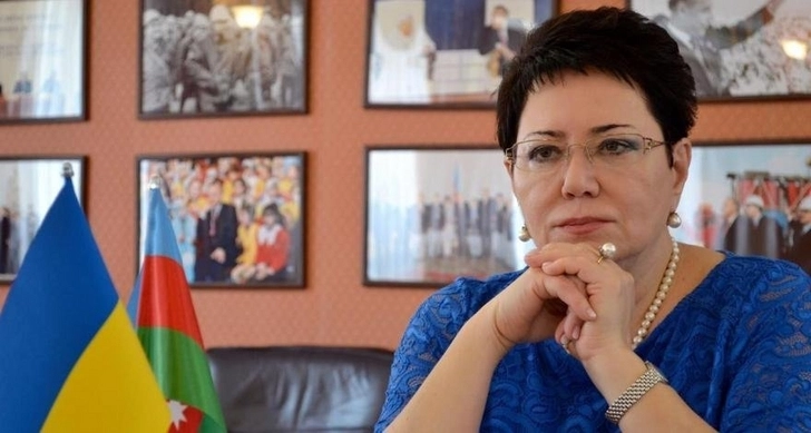 Эльмира Ахундова покинула Киев? - Заявление посольства