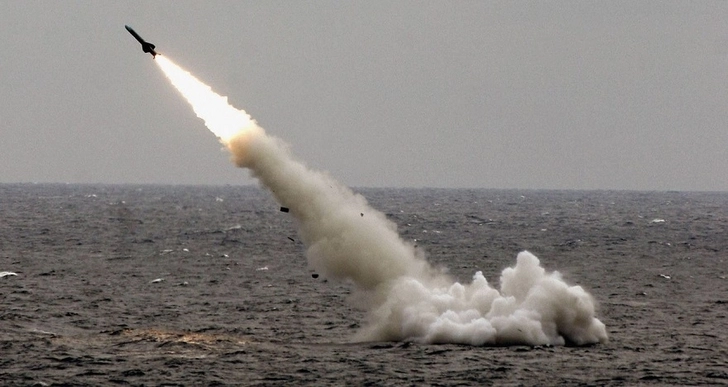 Минувшей ночью Россия запустила ракеты по Украине с Каспия - ВИДЕО