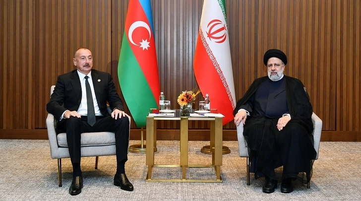 Ильхам Алиев встретился с президентом Ирана Сейедом Ибрагимом Раиси в Астане - ФОТО/ВИДЕО/ОБНОВЛЕНО