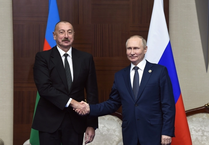 Владимир Путин не обсуждал с Ильхамом Алиевым трехсторонний саммит с Арменией