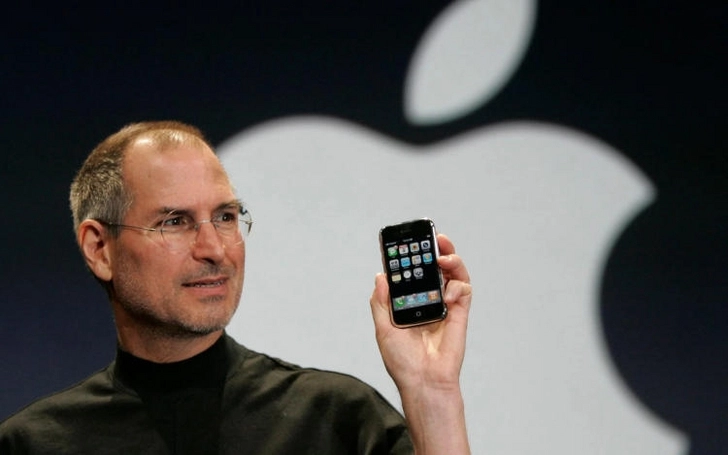 IPhone первого поколения продали на аукционе почти за 40 тысяч долларов