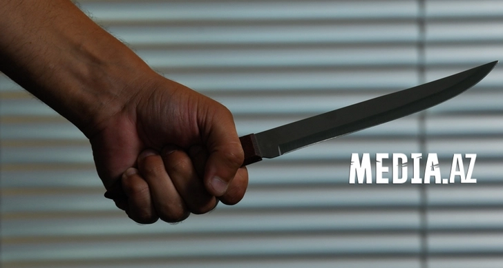 В Балакене неизвестный нанес ножевое ранение 23-летнему мужчине