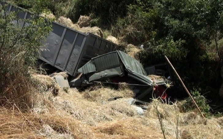 В Кельбаджаре грузовик скатился в овраг, есть погибший