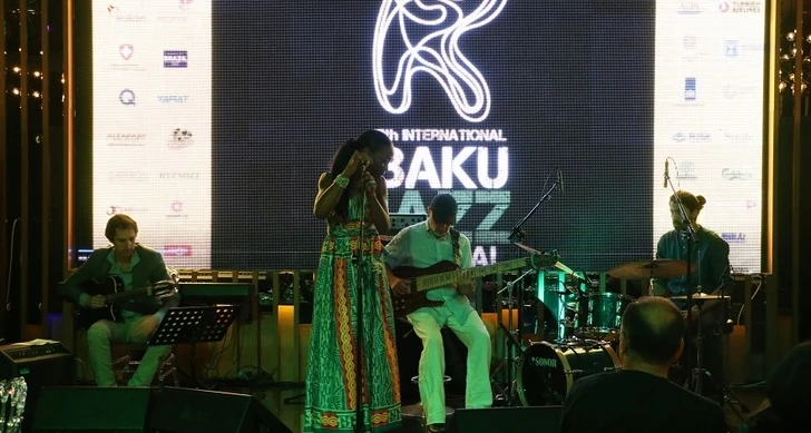 Второй день бакинского джазового фестиваля: Харизматичная Элоиза Лоуренсо зажгла публику с первых нот - ФОТО
