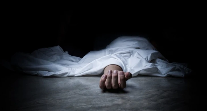 В Шамкире во время бритья скоропостижно скончался 40-летний мужчина