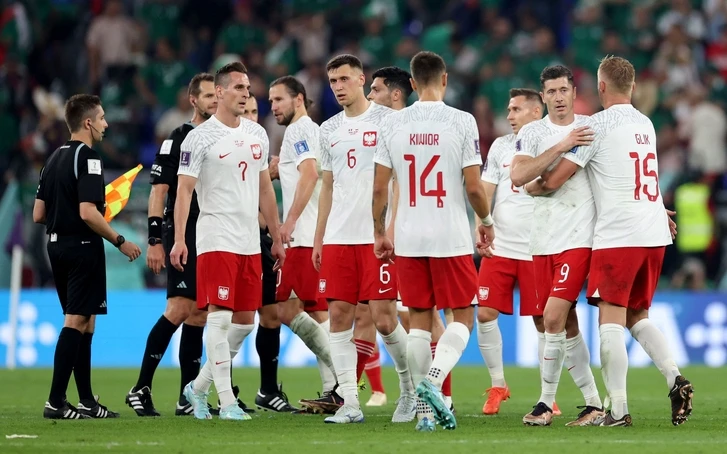 Польша взяла верх над сборной Саудовской Аравии на ЧМ-2022 - ВИДЕО