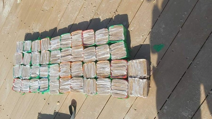 На пляжах Израиля найдены десятки пакетов с наркотиками