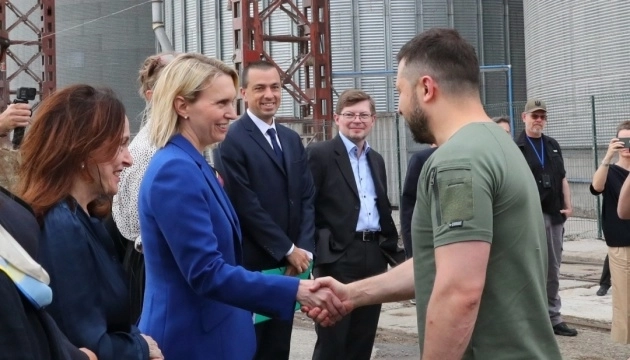 Зеленский и посол США обсудили в Одессе зерновое соглашение и военные нужды Украины