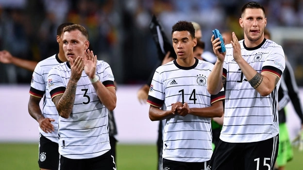 Сборная Германии за последние пять матчей обыграла лишь Оман