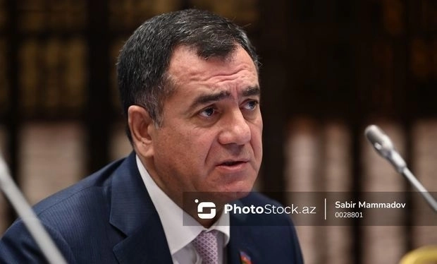 Гудрат Гасангулиев предложил переименовать Азербайджан