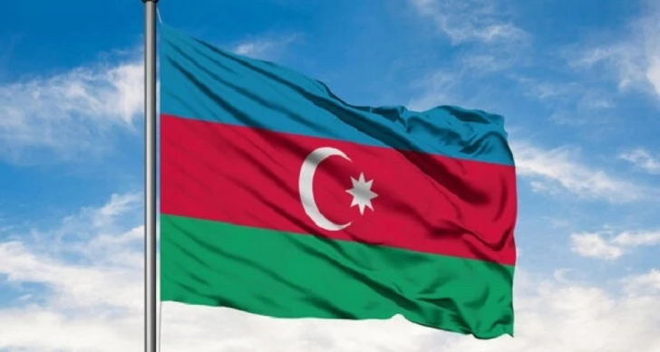 На одном из катарских стадионов вывесили азербайджанский флаг с надписью «По обе стороны Азербайджан» - ВИДЕО