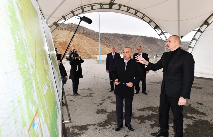 Ильхам Алиев ознакомился с работой по обеспечению земельного участка агропарка оросительной водой - ФОТО/ВИДЕО