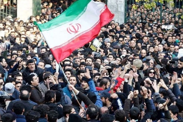 В Иране за поддержку народных протестов арестованы 115 военнослужащих - ФОТО