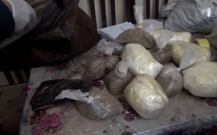В Азербайджане из незаконного оборота изъято более 3 тонн наркотиков