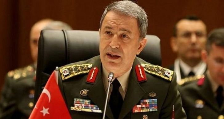 Министр обороны Турции прибыл в Азербайджан - ФОТО