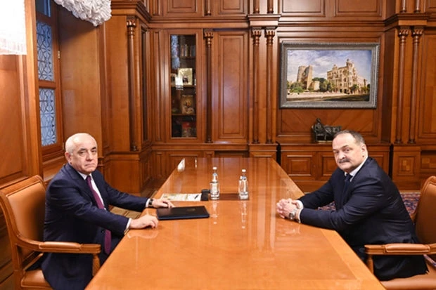 Премьер-министр Азербайджана встретился с главой Дагестана