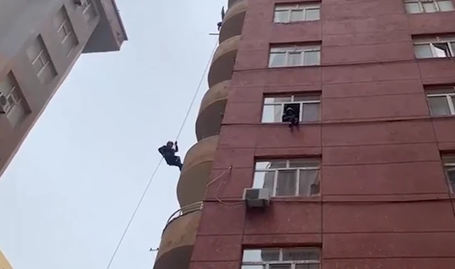 В Баку предотвращена попытка самоубийства