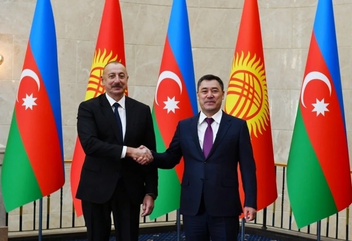 Президент Кыргызской Республики позвонил Ильхаму Алиеву