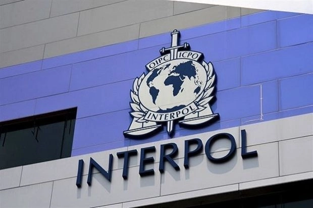 Пьяный водитель, насмерть сбивший пешехода в Азербайджане, объявлен в розыск по линии Интерпола - ФОТО